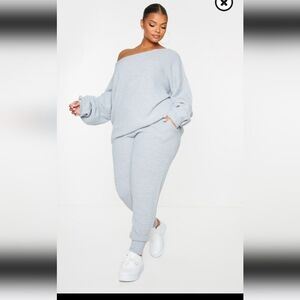 Pretty little thing plus waffle knitted lounge set